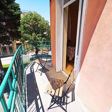 Pink Guest House Obzor Buitenkant foto